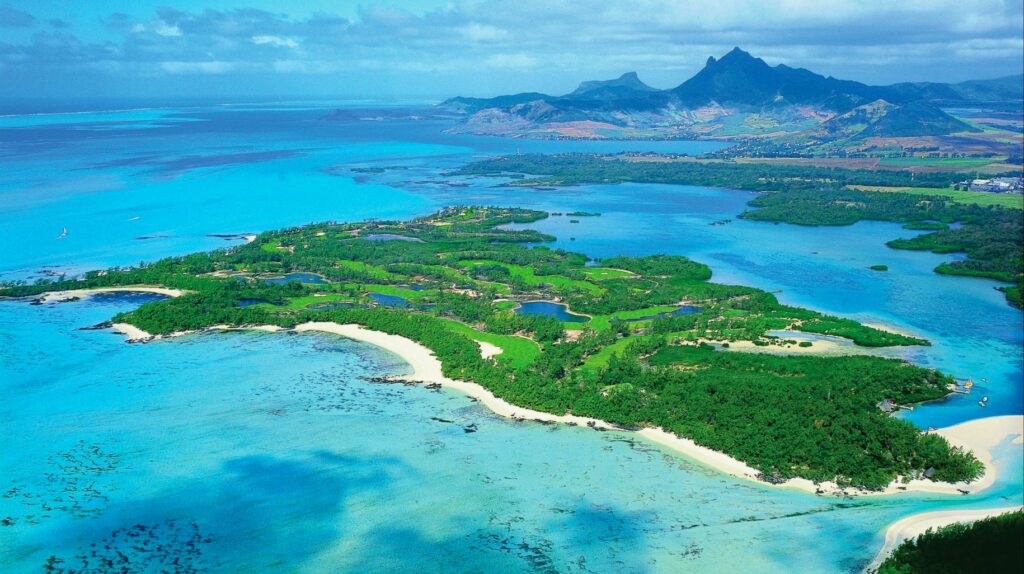 11-Day Hosted Golf Tour to Mauritius: Golf in Tropical Paradise!